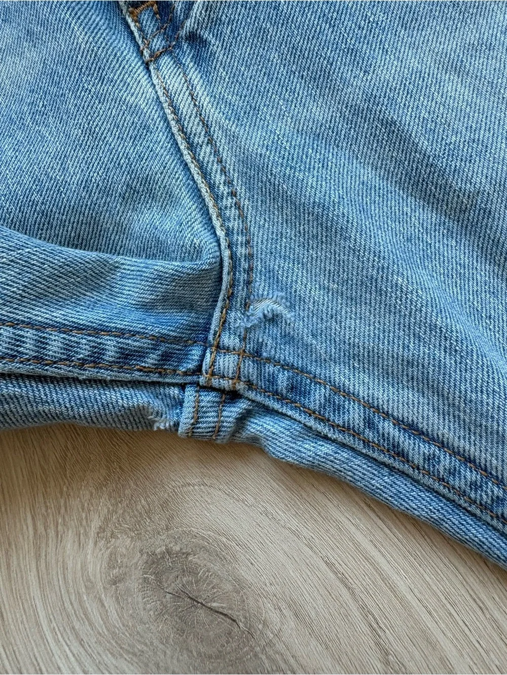 Levi's Light Wash Slim Skinny Jeans